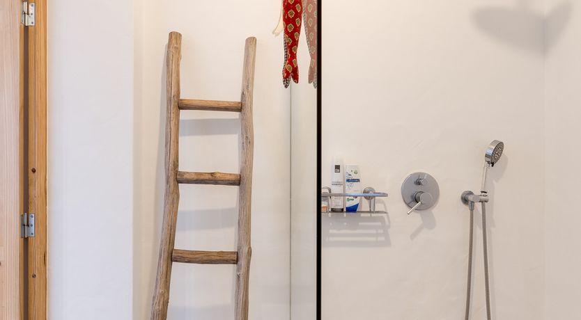 Photo of Ocean's Breeze