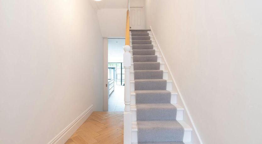 Photo of Thames Rhapsody