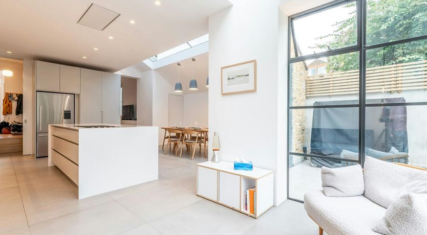 Photo of Thames Rhapsody