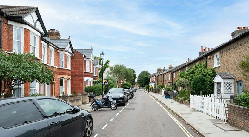 Photo of Thames Rhapsody