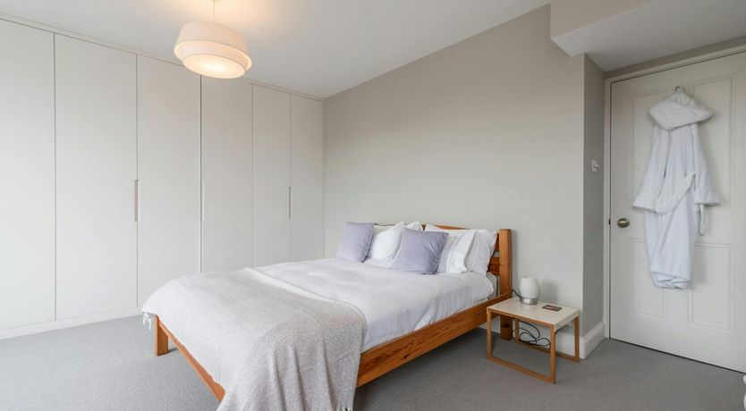 Photo of Thames Rhapsody