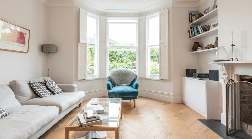 Photo of Thames Rhapsody