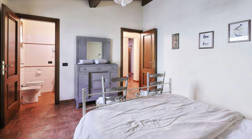 Photo of Olive Harmony