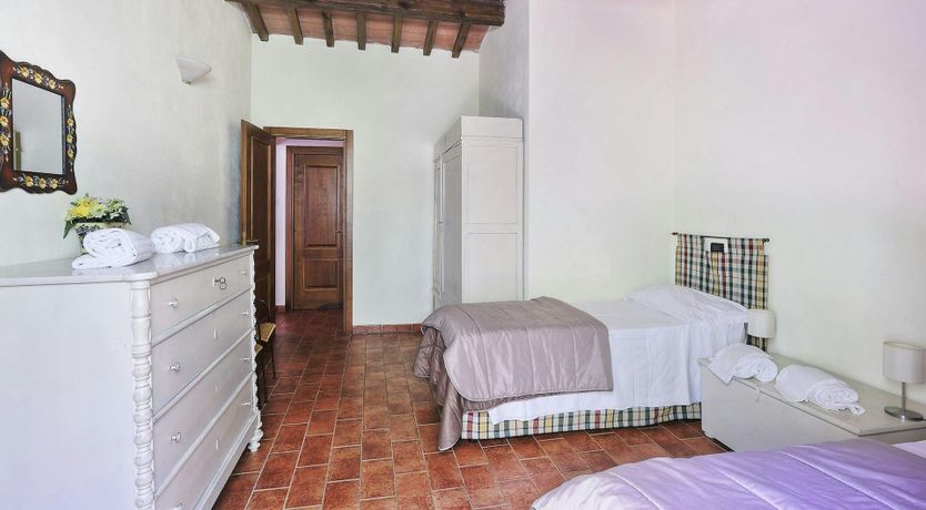 Photo of Olive Harmony