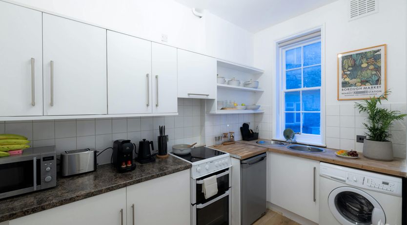 Photo of Mayfair Glow