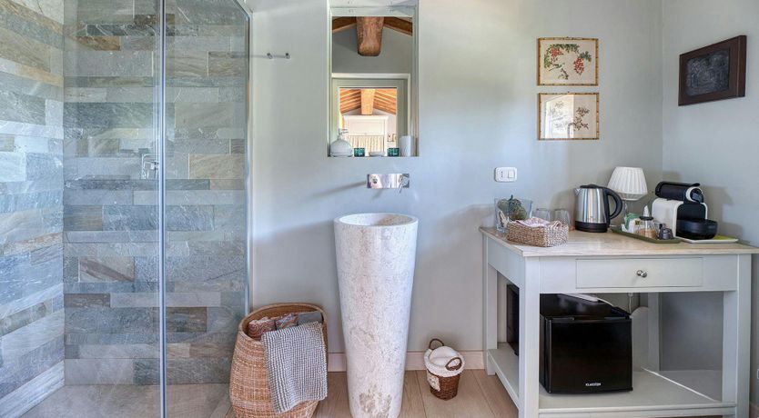 Photo of Tuscan Hush