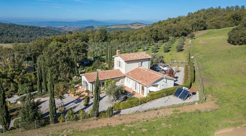 Photo of Tuscan Hush