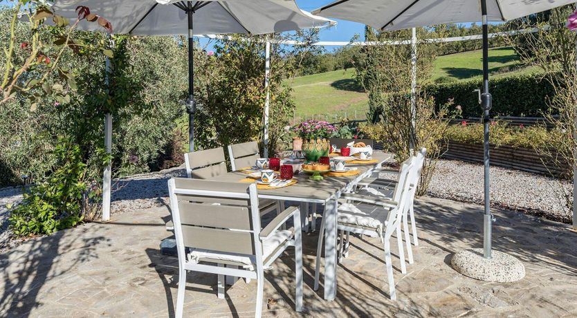 Photo of Tuscan Hush