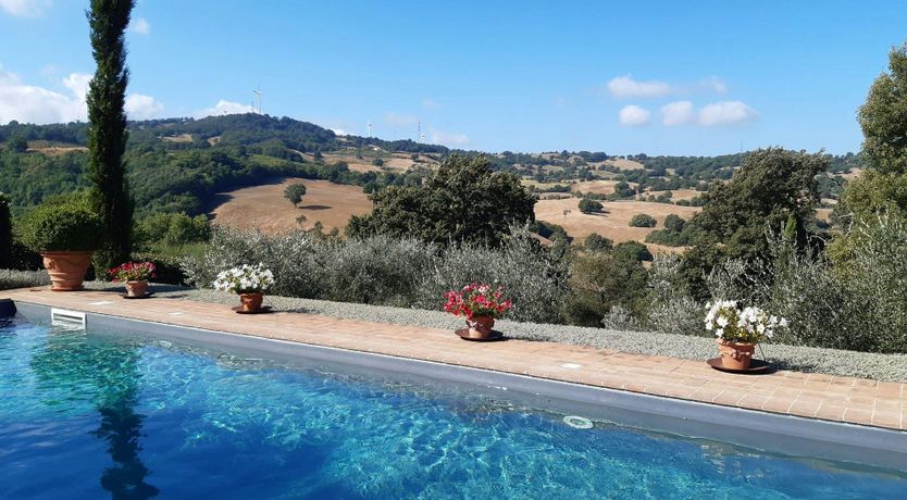 Photo of Tuscan Hush