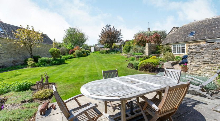 Photo of A Tale of the Cotswolds