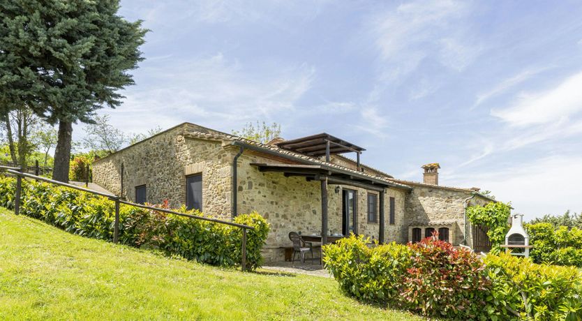 Photo of Farmhouse Fair