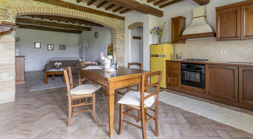 Photo of Farmhouse Fair