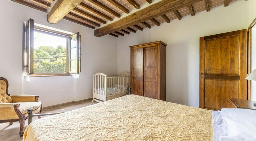 Photo of Farmhouse Fair