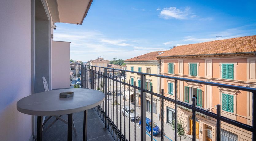 Photo of Lamporecchio Breeze