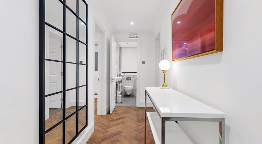 Photo of Hyde Park Retreat