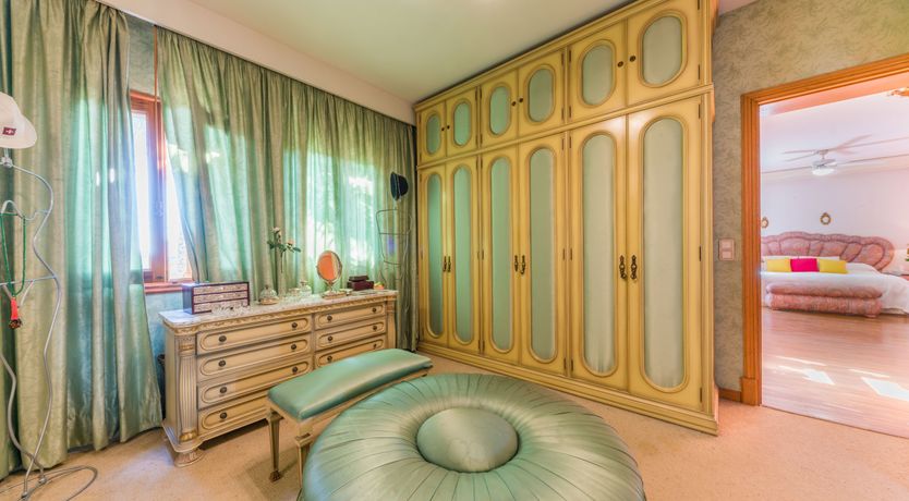 Photo of All the Frills