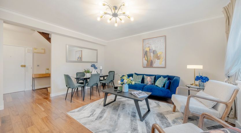 Photo of Hyde Park Life