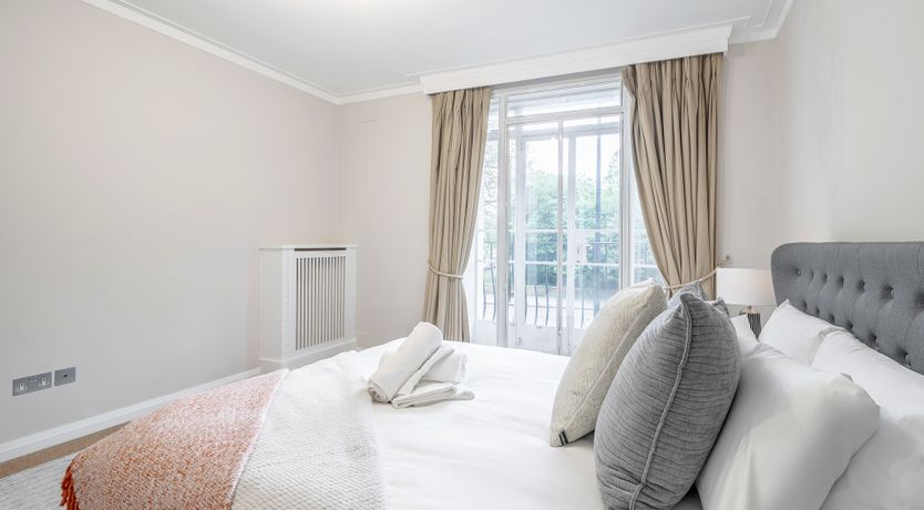 Photo of Hyde Park Life