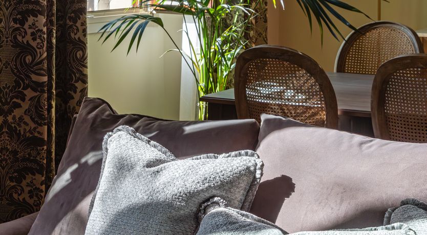 Photo of Florentine Favour