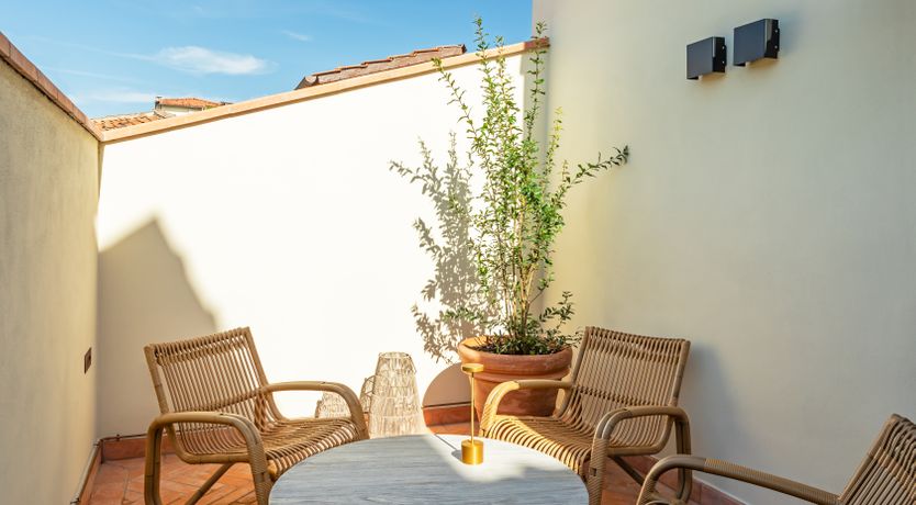 Photo of Florentine Charms