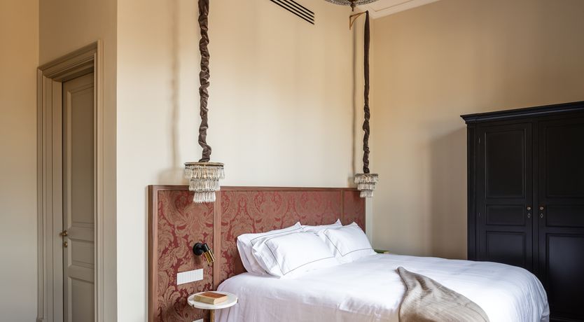 Photo of Florentine Charms