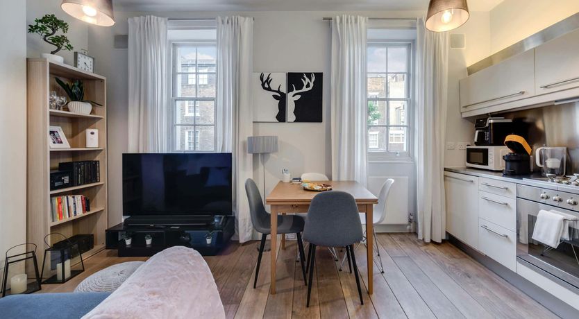 Photo of Fitzrovia Hideaway