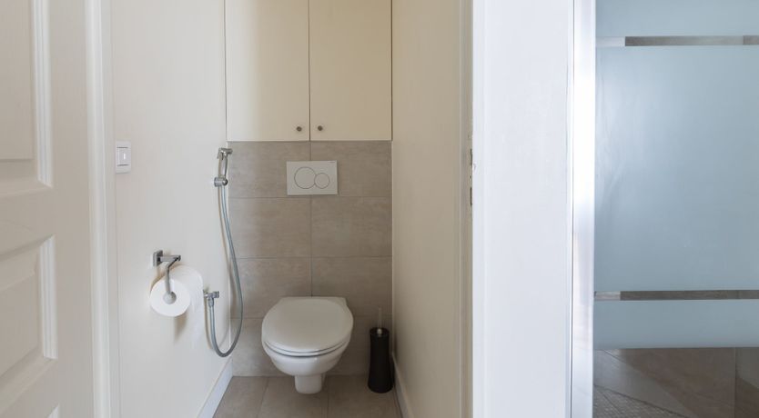 Photo of Three Ships Sailing