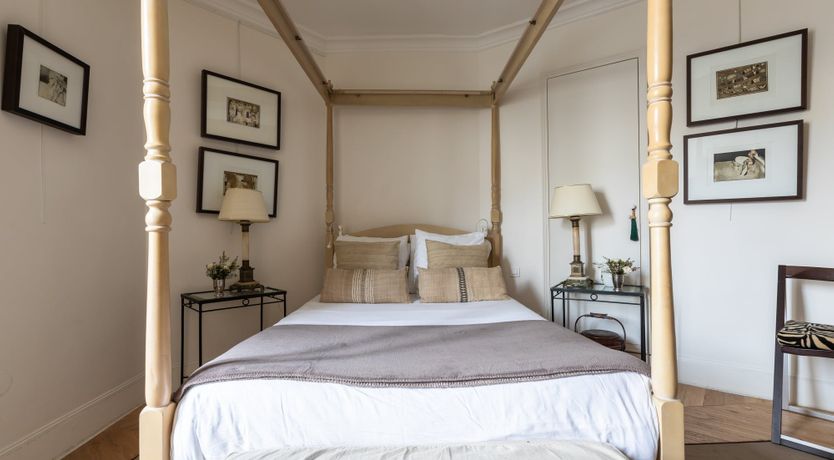 Photo of Three Ships Sailing