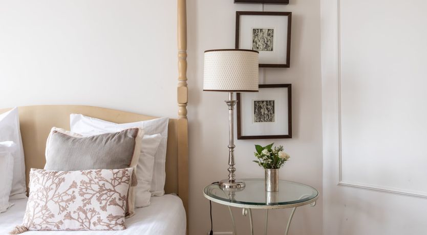 Photo of Three Ships Sailing