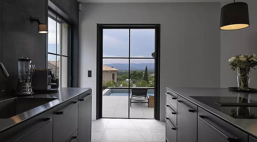 Photo of La Romantique