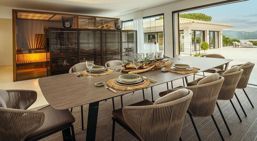 Photo of Champagne-Flavoured