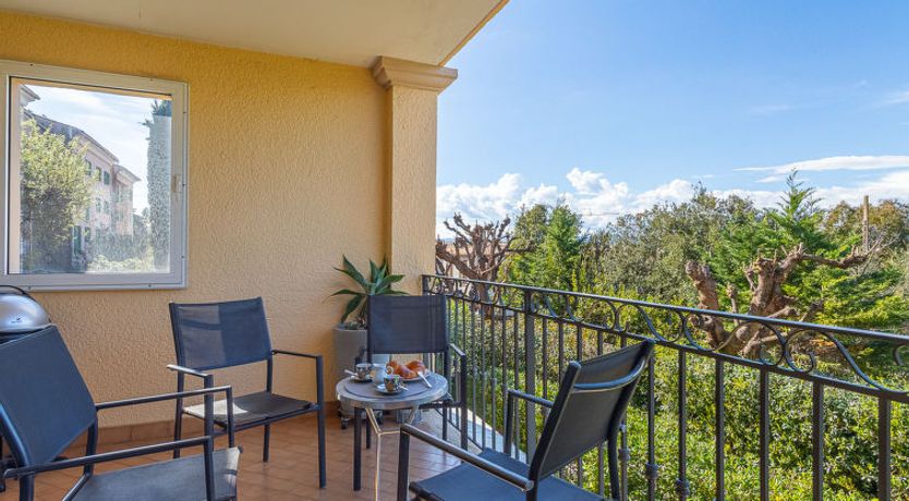 Photo of Le Clos Sainte Anne Apartment 2