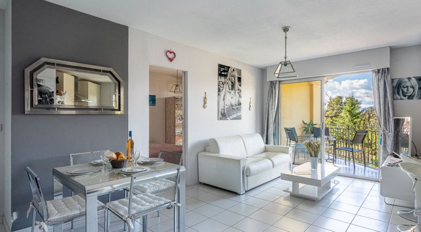 Photo of Le Clos Sainte Anne Apartment 2