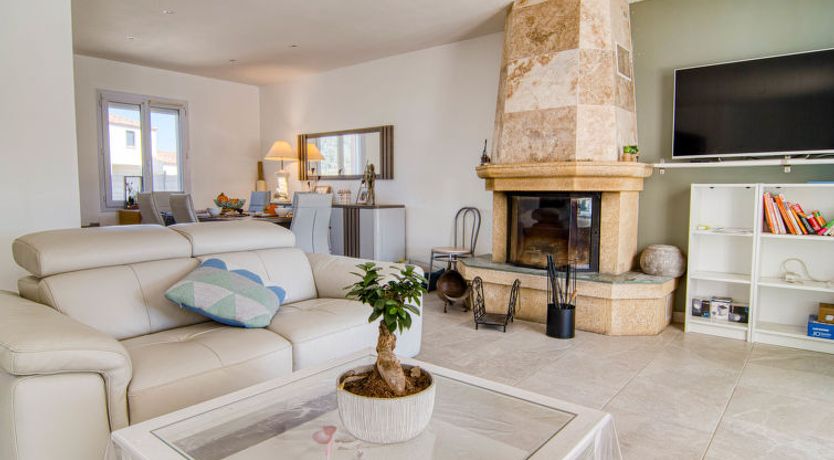 Photo of Villa Mehdaeve