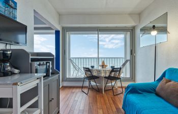 Les Sables d'Argent Apartment 11 Holiday Home