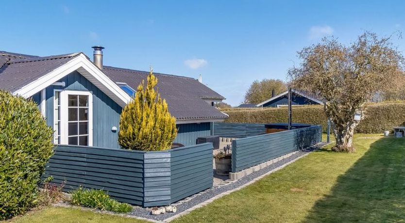 Photo of "Aika" - 450m from the sea