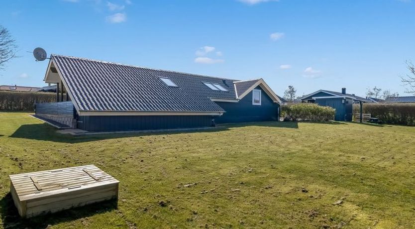 Photo of "Aika" - 450m from the sea