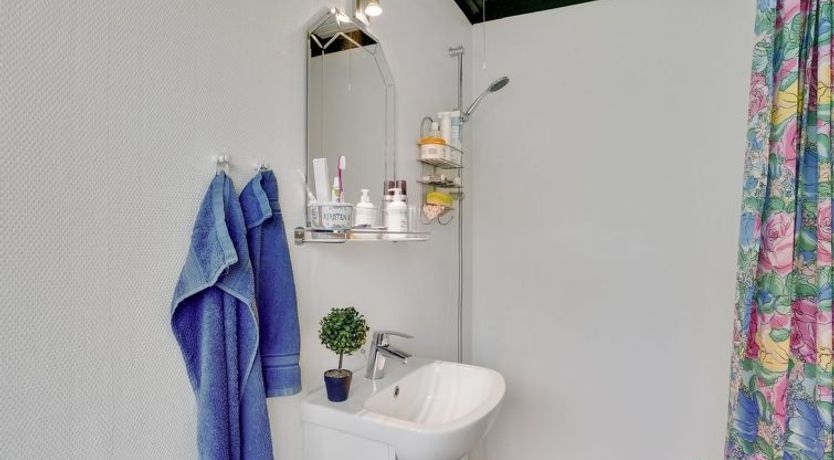 Photo of "Vasilij" - 300m to the fjord