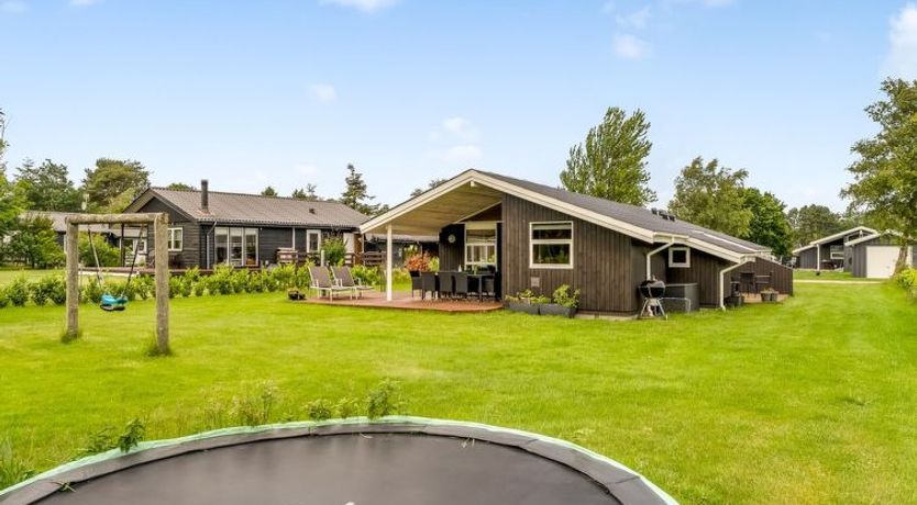 Photo of "Ylvie" -  from the sea