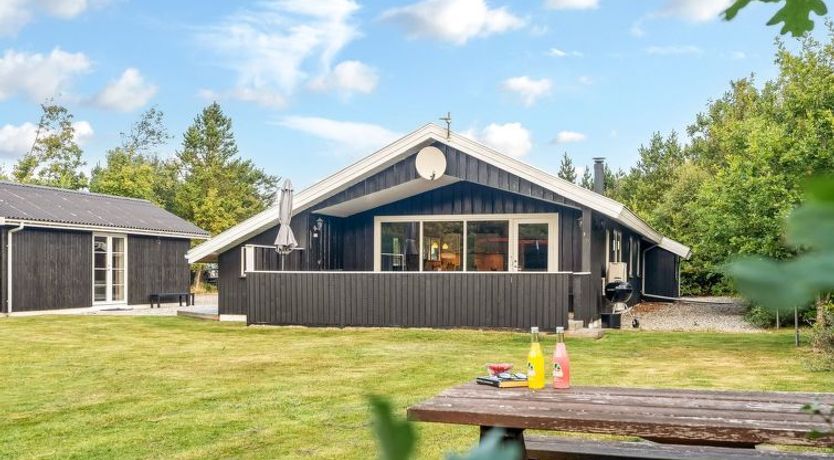 Photo of "Onni" - 2.3km from the sea