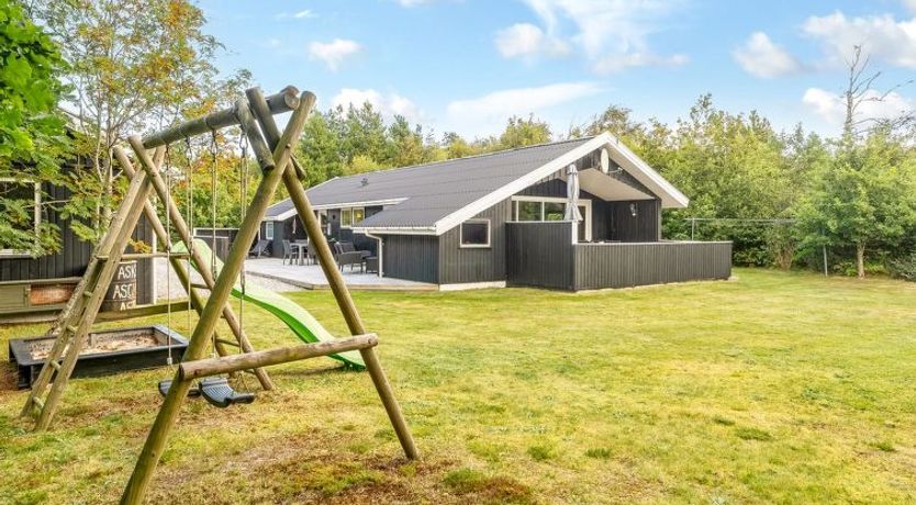 Photo of "Onni" - 2.3km from the sea