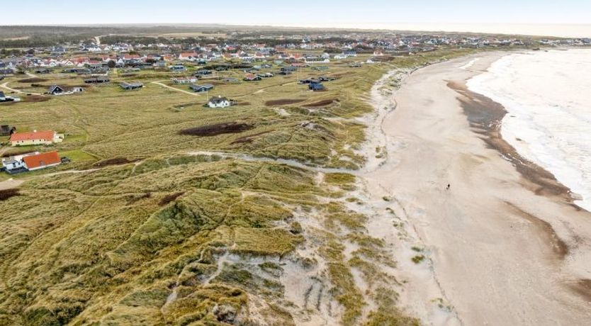 Photo of "Amina" - 50m from the sea