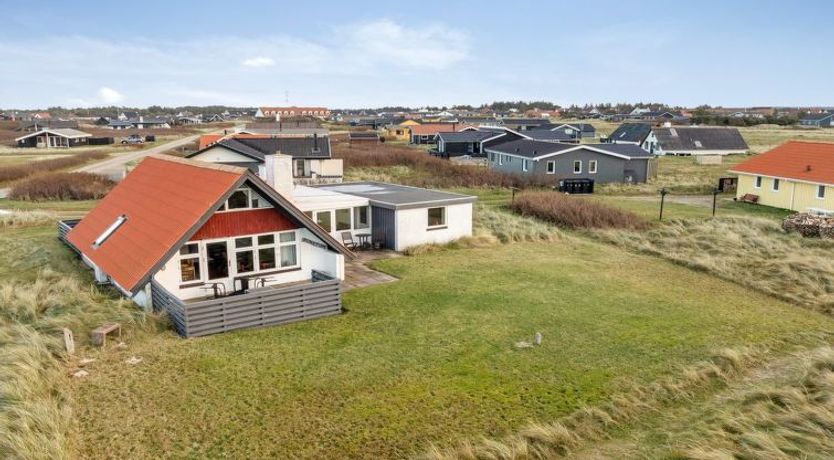 Photo of "Amina" - 50m from the sea