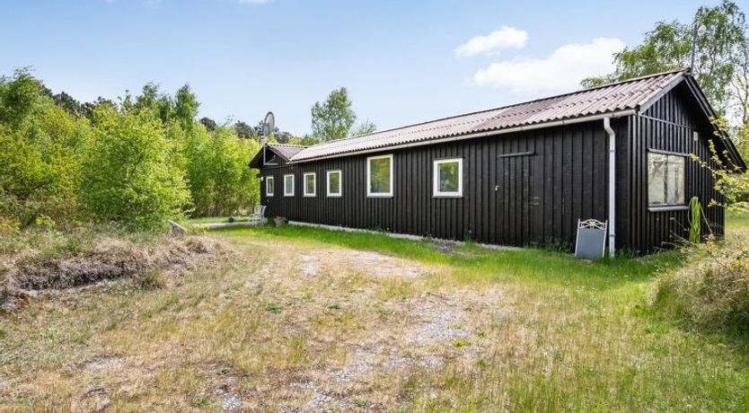 Photo of "Hælf" - 600m from the sea