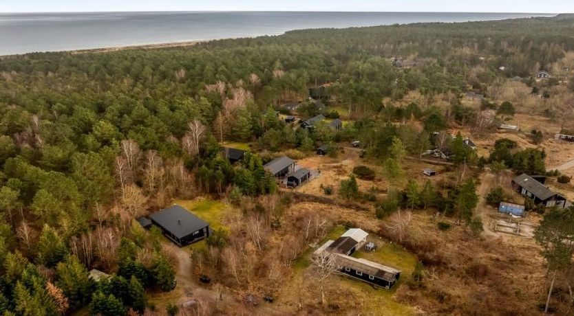 Photo of "Hælf" - 600m from the sea