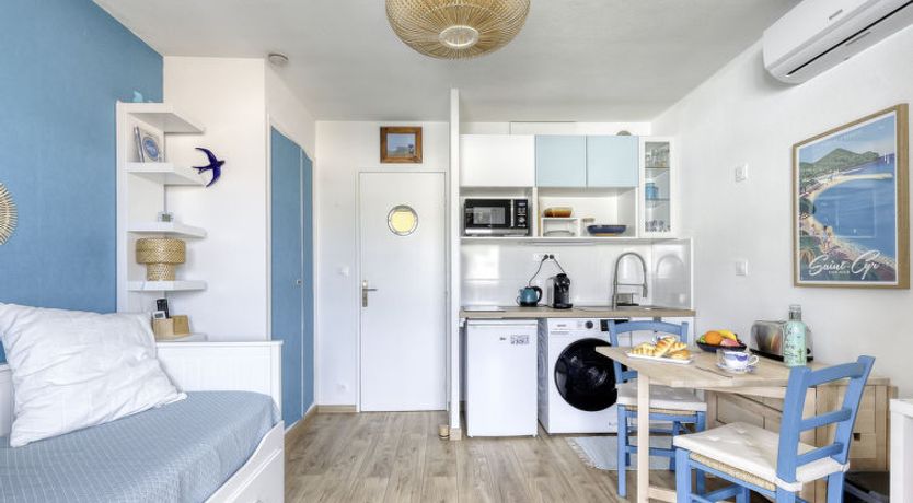 Photo of Les Aigues Marines Apartment 74