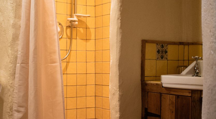 Photo of Historical Thatch Cottage 