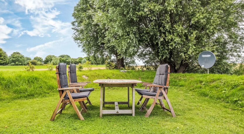 Photo of Kleine Reetdachkate