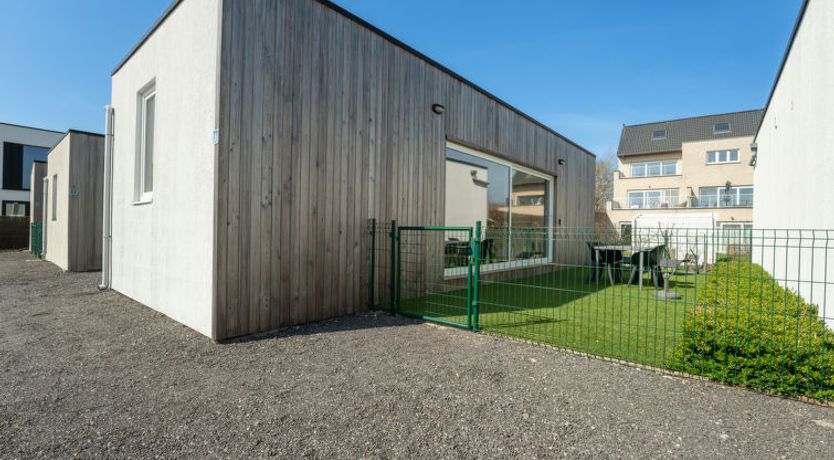 Photo of New Dahlia 8 Holiday Home 2