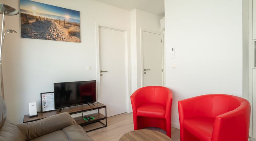 Photo of New Dahlia 8 Holiday Home 2